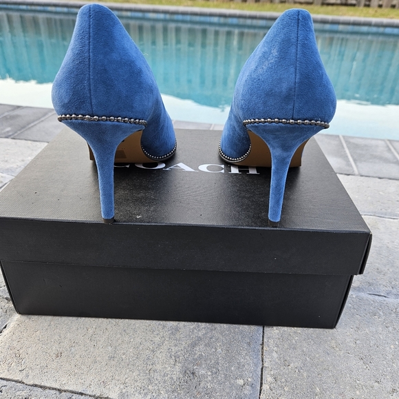 Coach 8.5B Blue Suede - Picture 14 of 15
